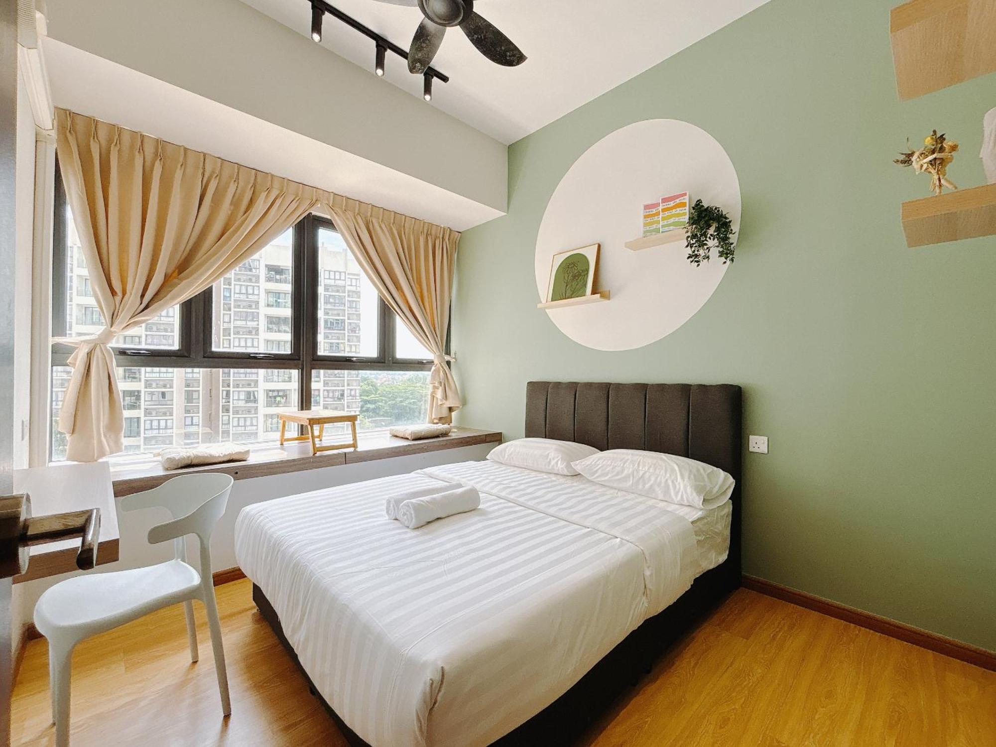 Seafront Country Garden Danga Bay By Lions Bay Apartment Johor Bahru Room photo