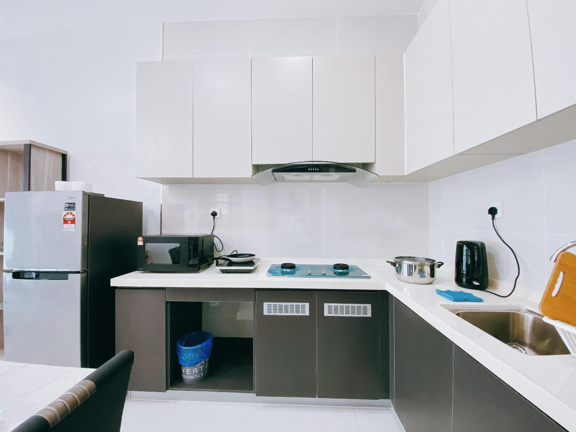 Seafront Country Garden Danga Bay By Lions Bay Apartment Johor Bahru Room photo