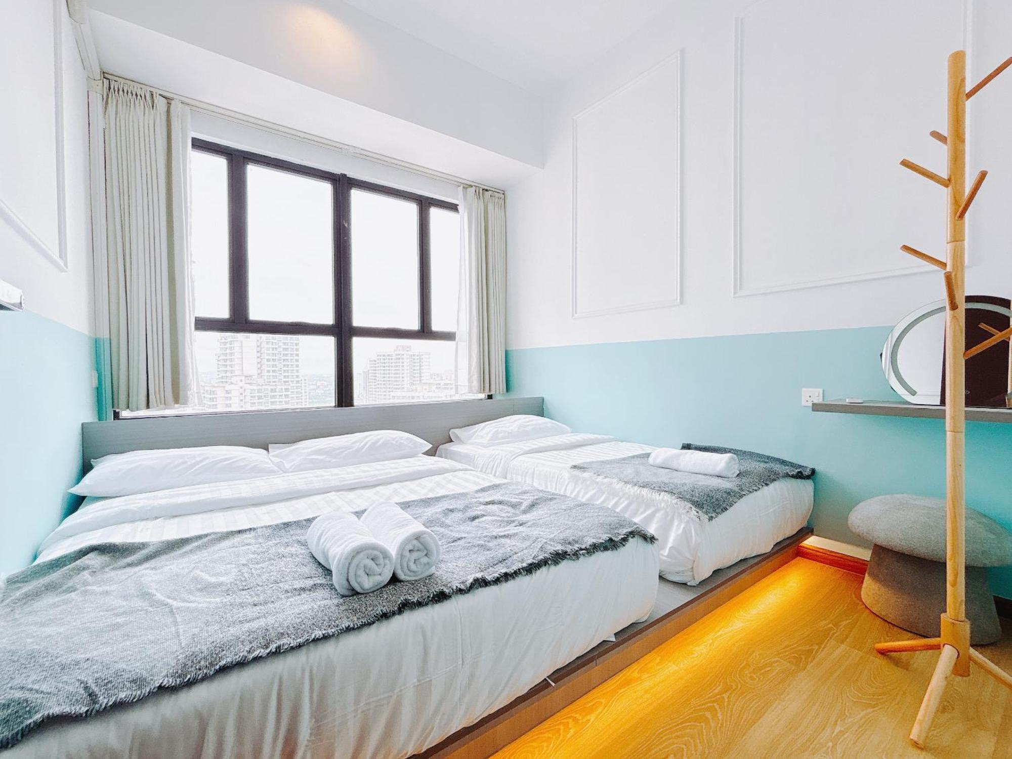 Seafront Country Garden Danga Bay By Lions Bay Apartment Johor Bahru Room photo